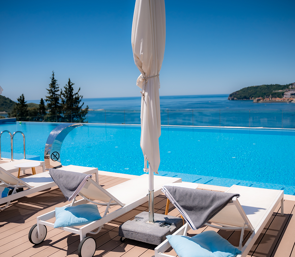 INFINITY POOL CLUB view 2