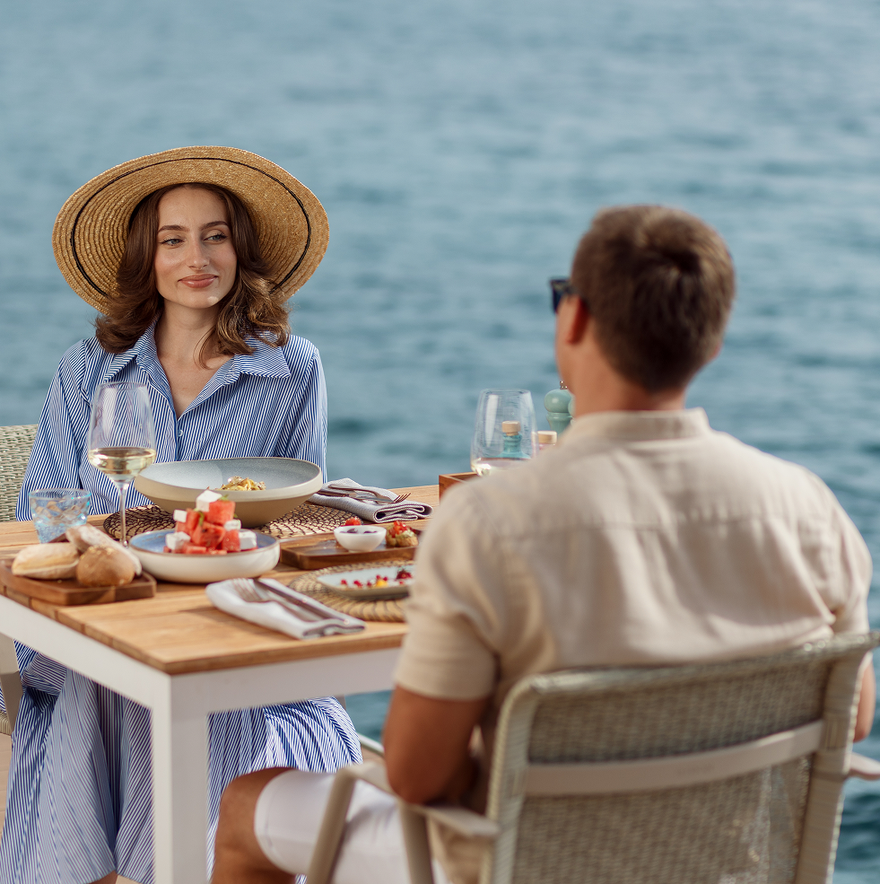 LAGUNA BEACH & RESTAURANT view 0