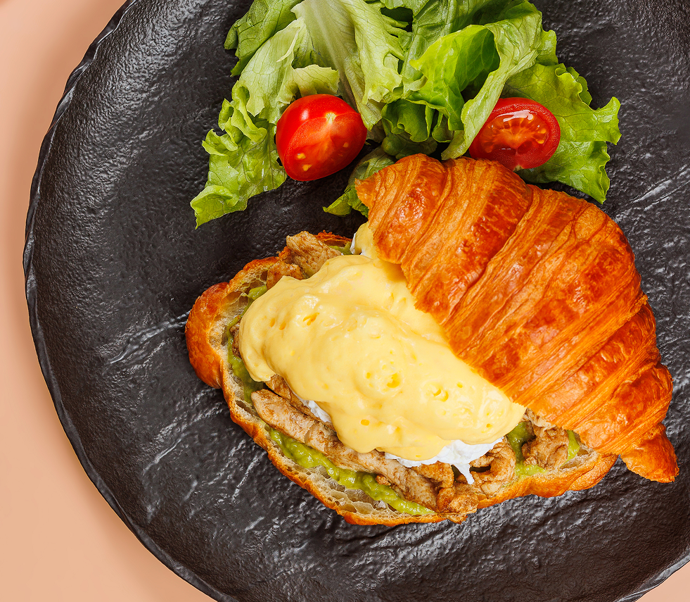 BENEDICT CAFE view 1