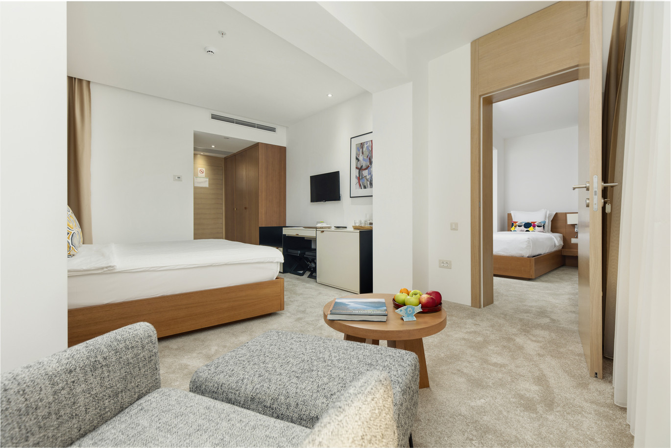 THREE BEDROOM APARTMENT